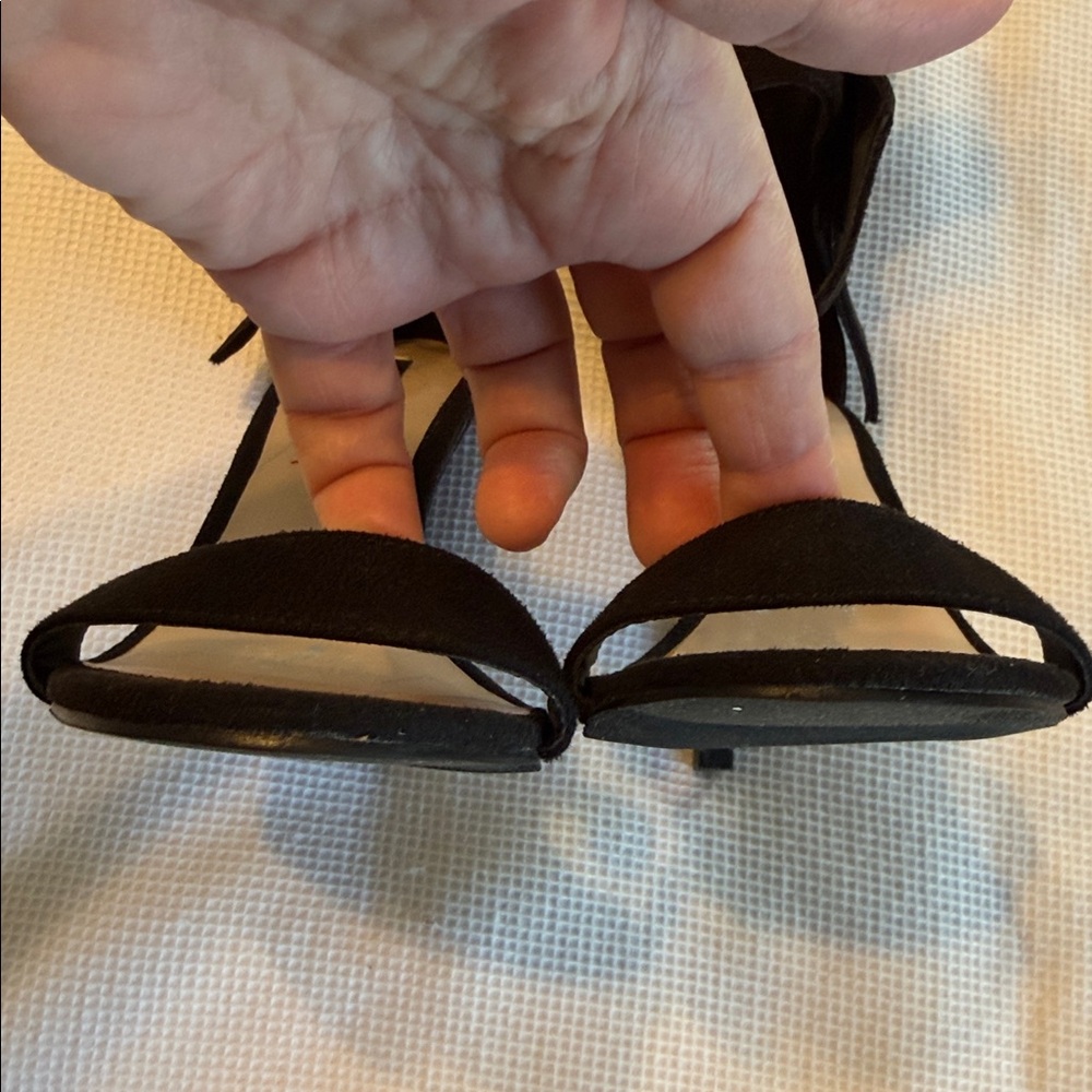 Betseyville by Betsey Johnson Beaux Suede Black Bow Heels Size 5 1/2 - Picture 13 of 13